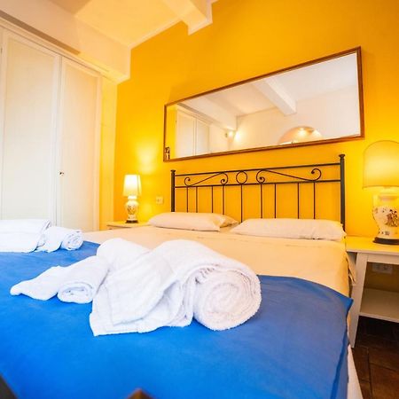 S1 - Serristori Tower Apt - Dolcevita Holiday Florence Buitenkant foto