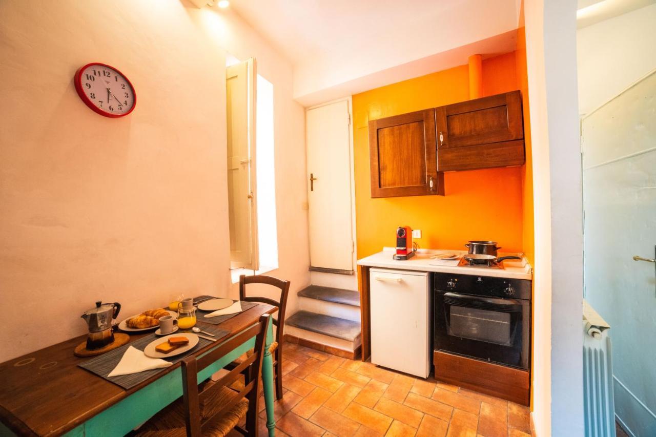 S1 - Serristori Tower Apt - Dolcevita Holiday Florence Buitenkant foto